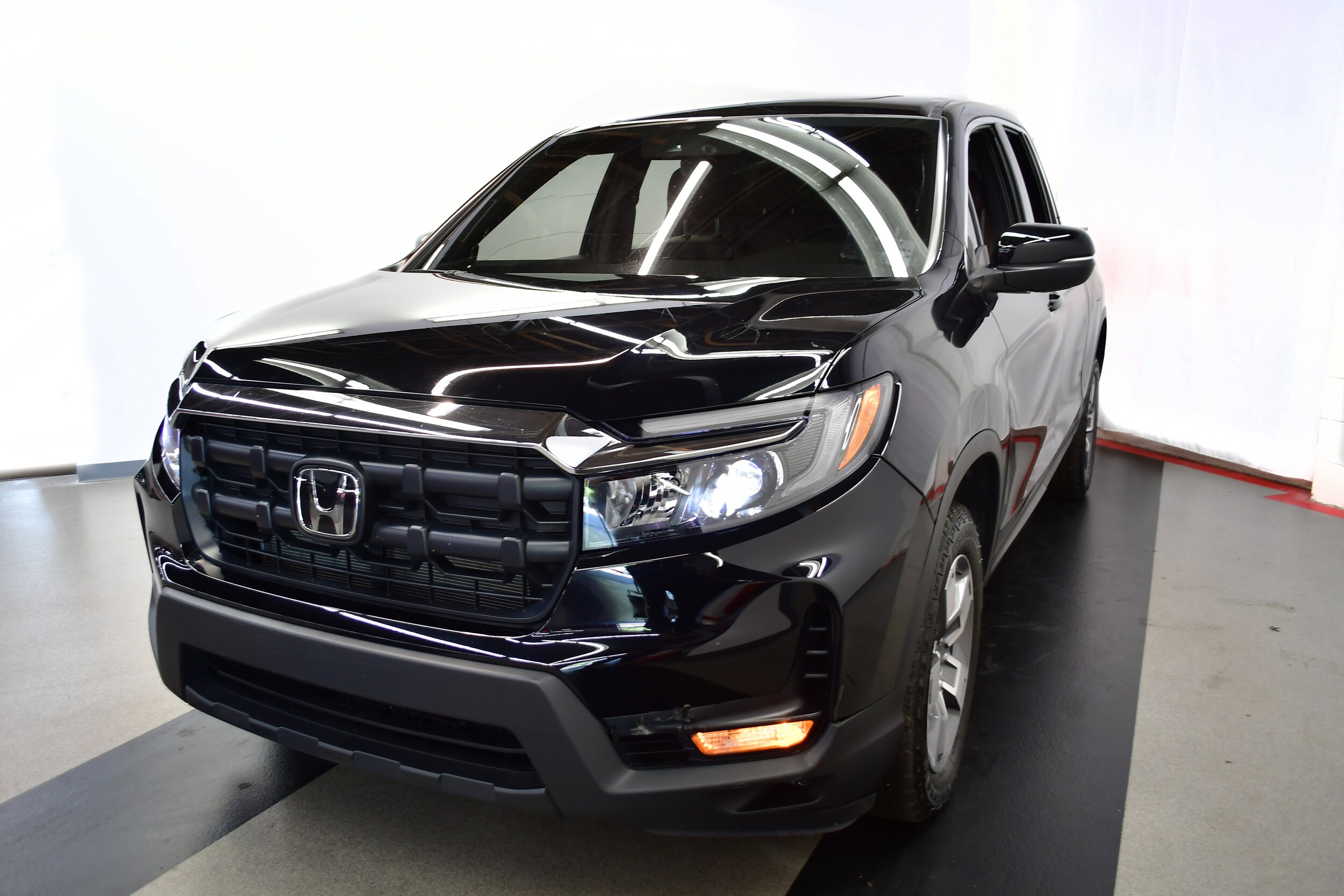 2024 Honda Ridgeline RTL photo 4