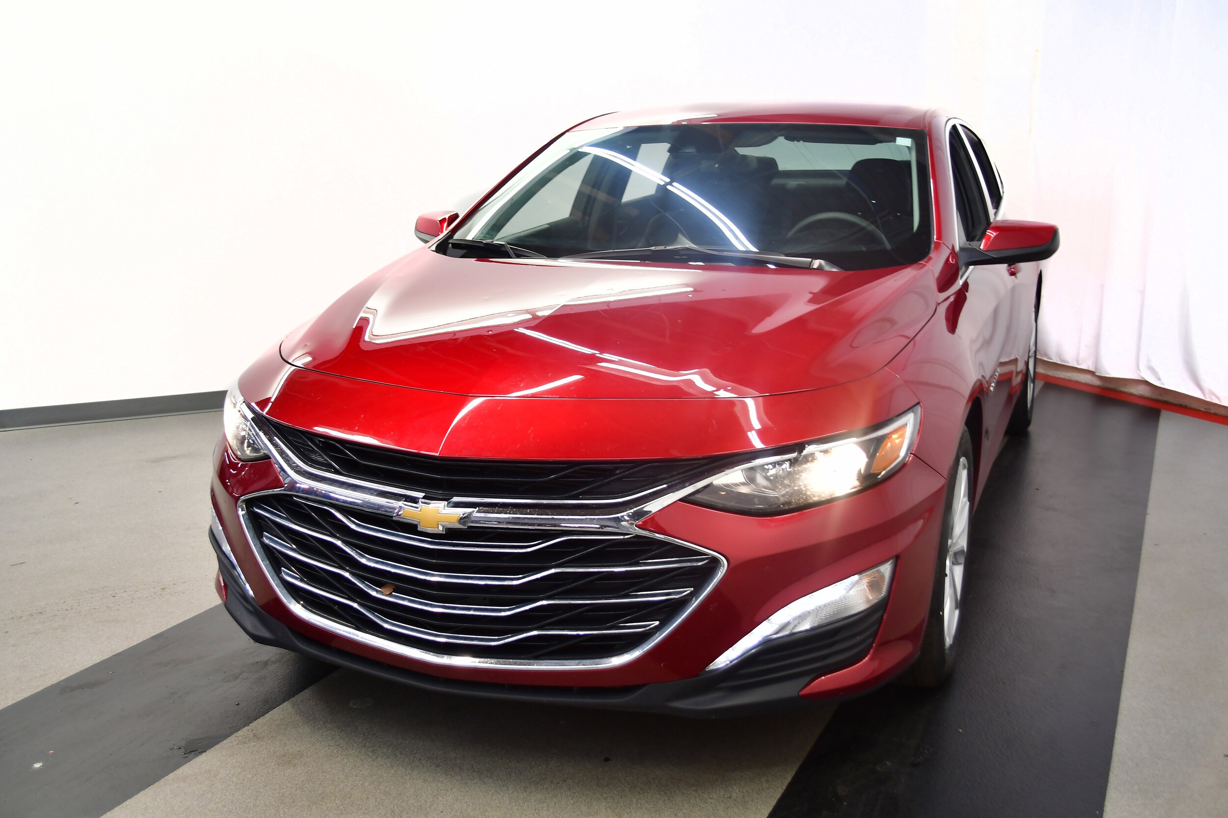 2024 Chevrolet Malibu 1LT photo 3