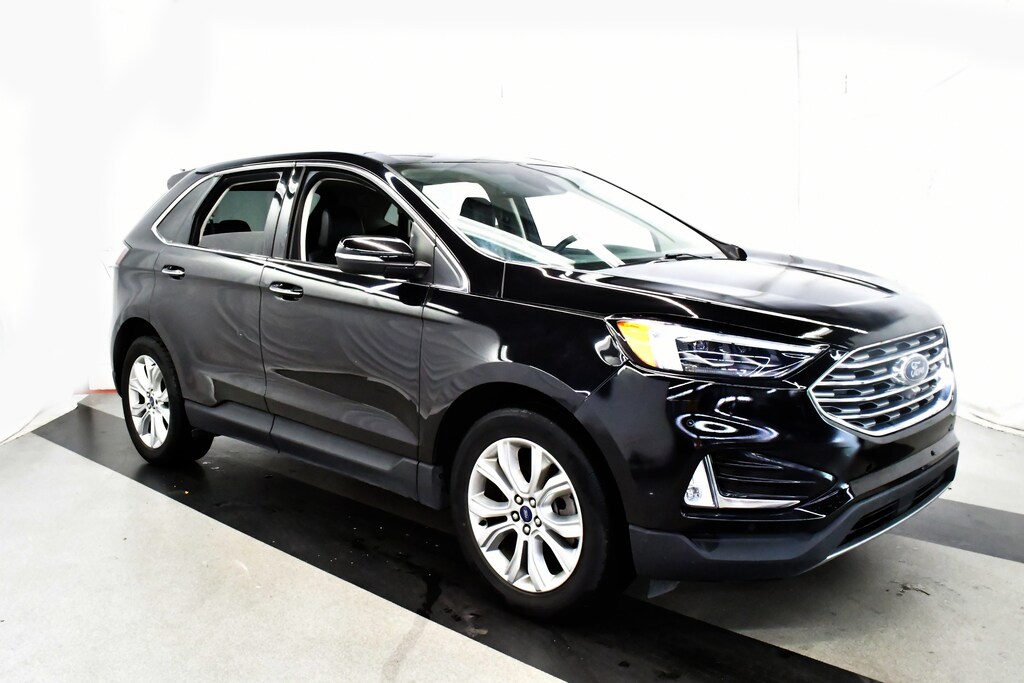 Used 2022 Ford Edge Titanium SUV