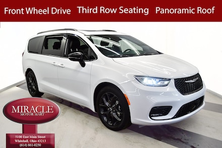 2025 Chrysler Pacifica Limited Van