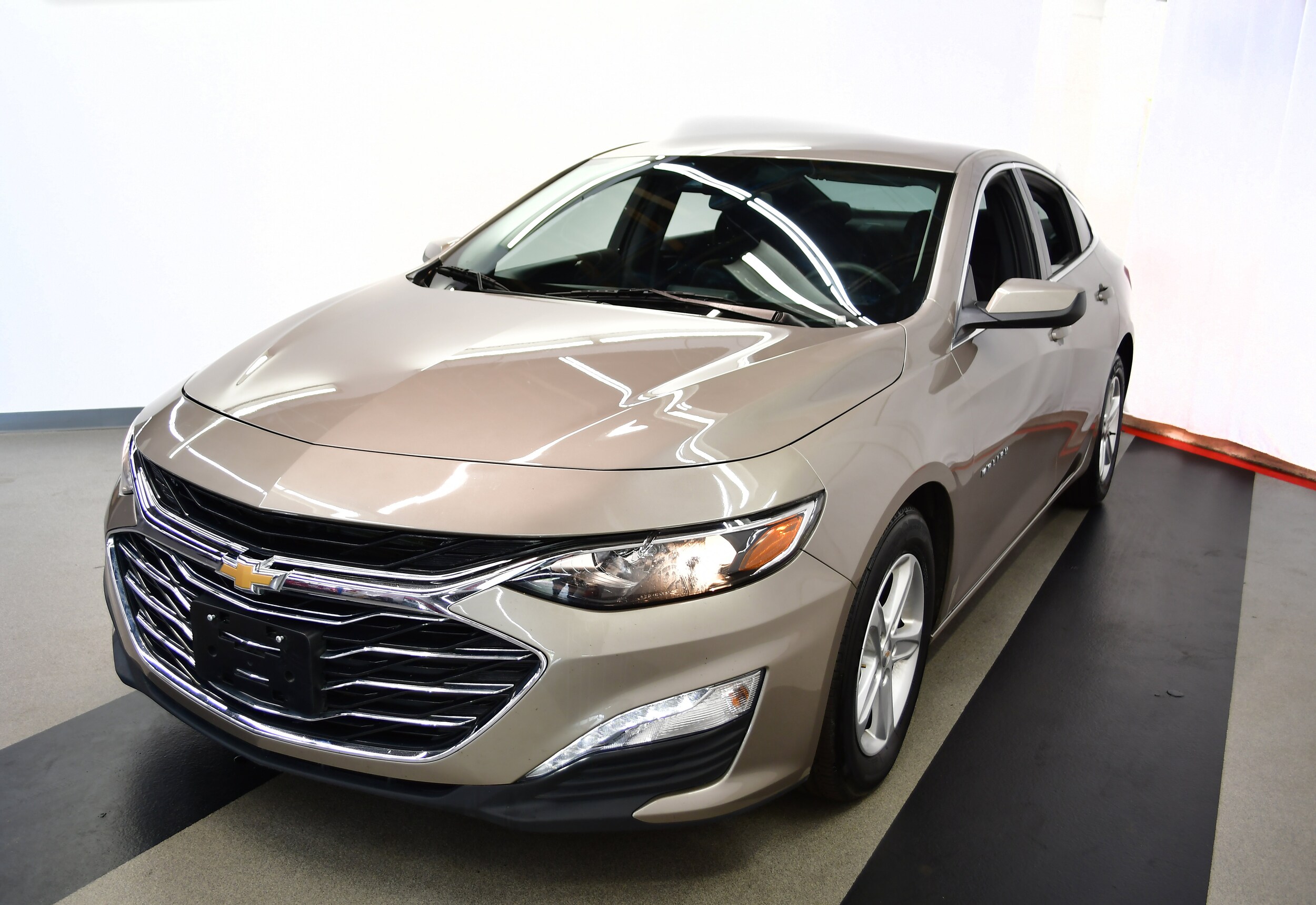2024 Chevrolet Malibu 1LT photo 4