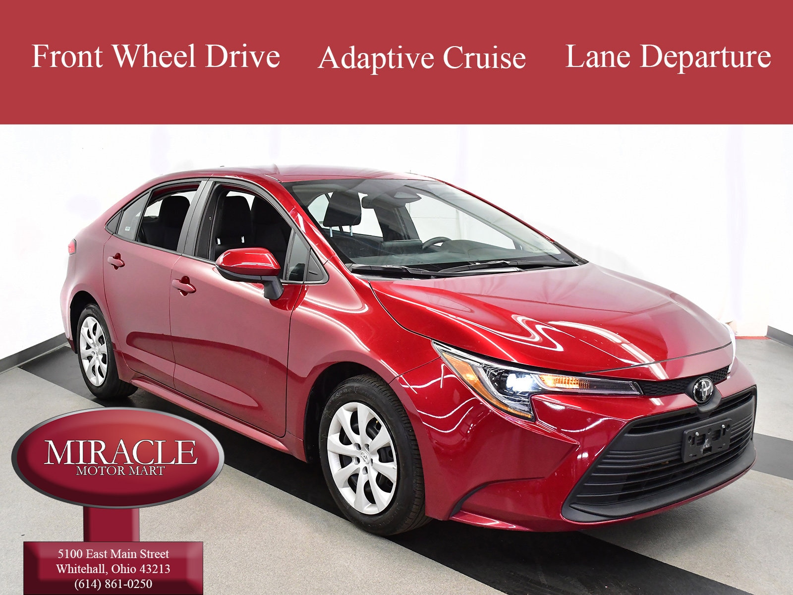 2024 Toyota Corolla LE's photo