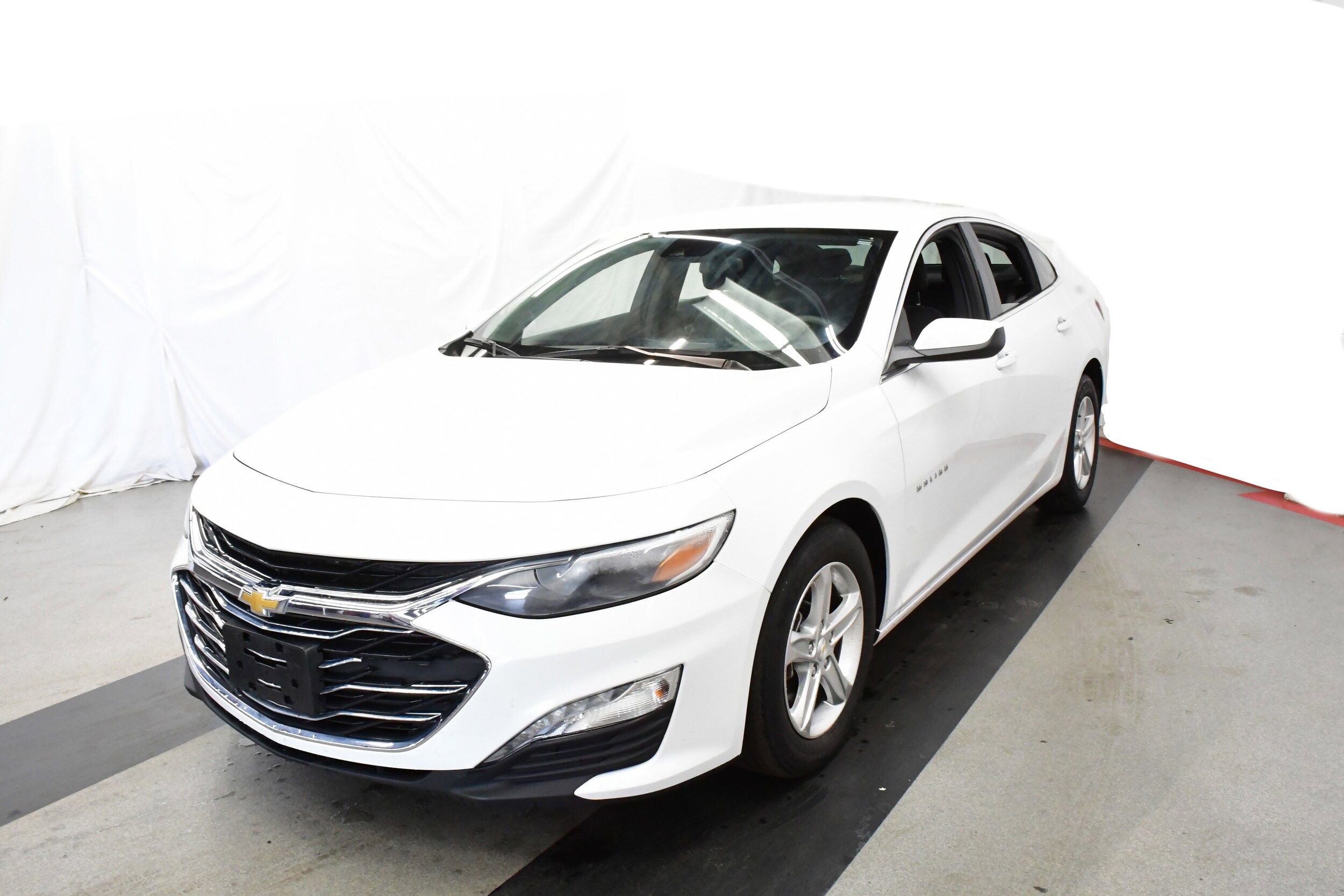 2023 Chevrolet Malibu 1LT photo 4
