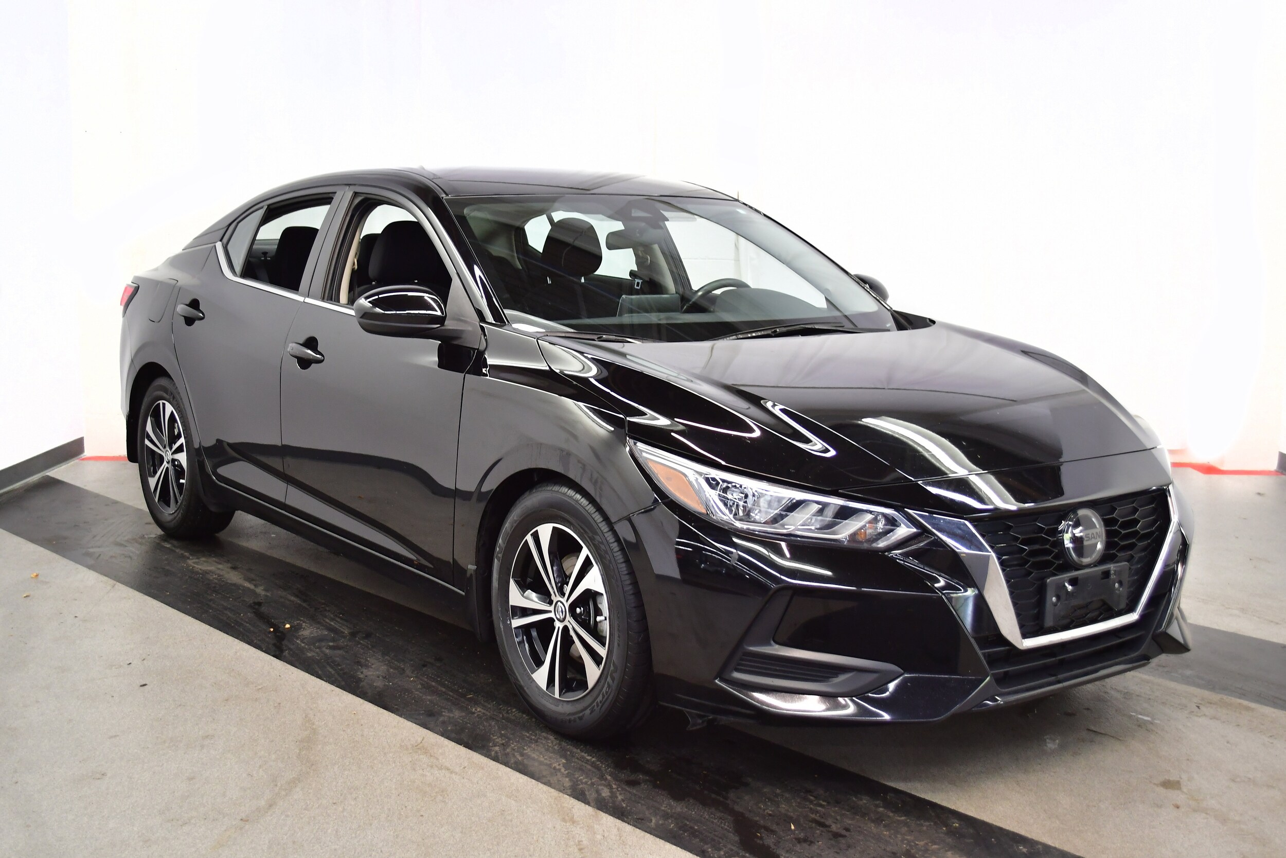 2023 Nissan Sentra SV photo 2