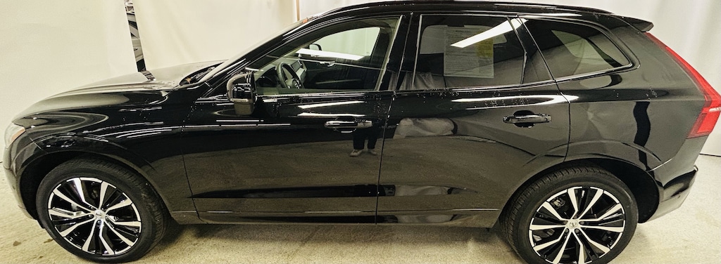 Used 2025 Volvo XC60 Plus