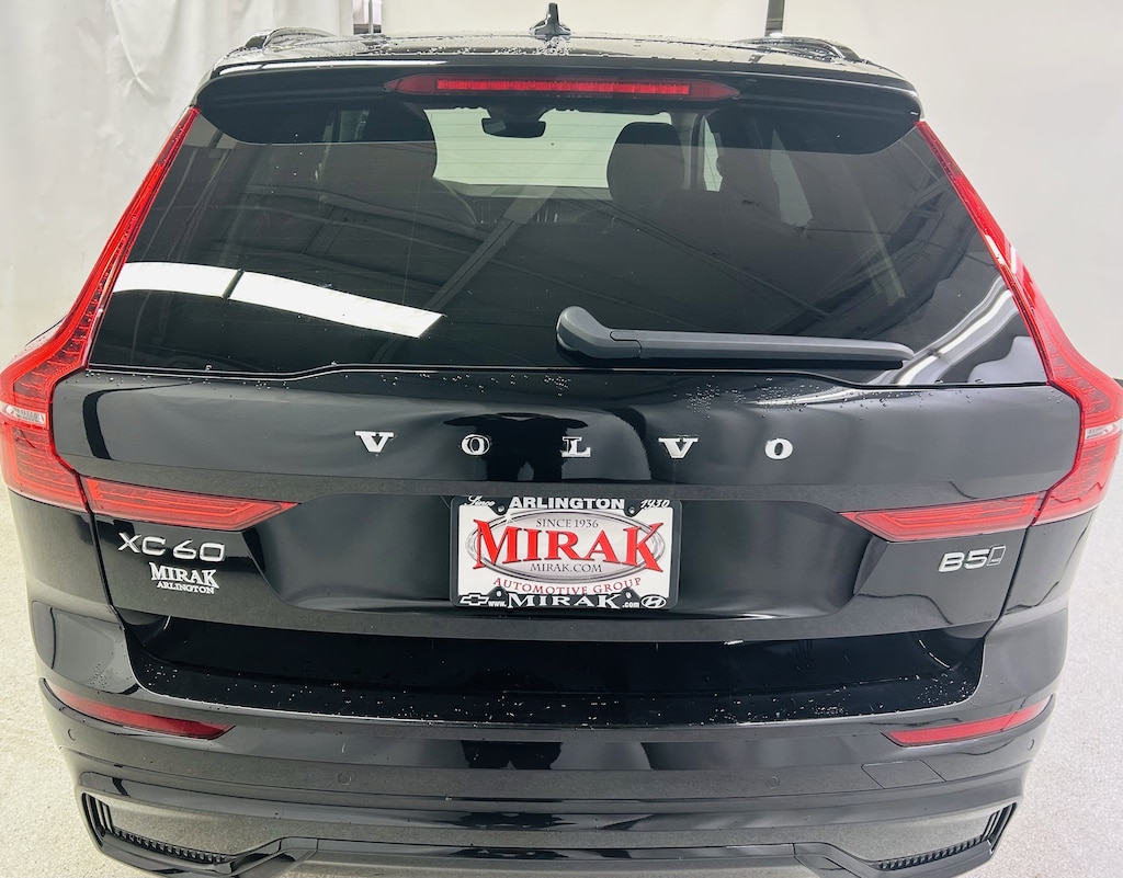 Used 2025 Volvo XC60 Plus