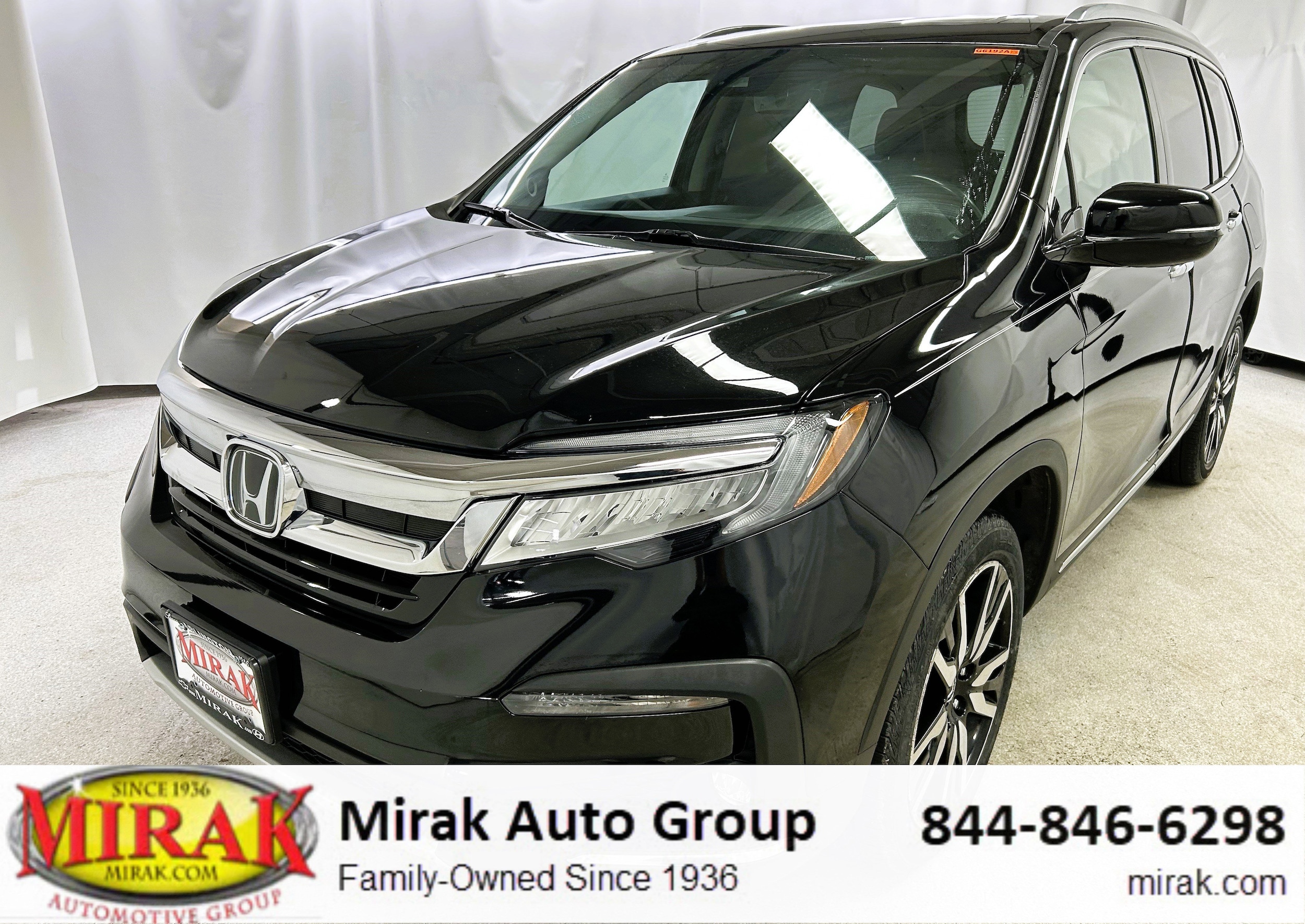 2020 Honda Pilot Elite's photo