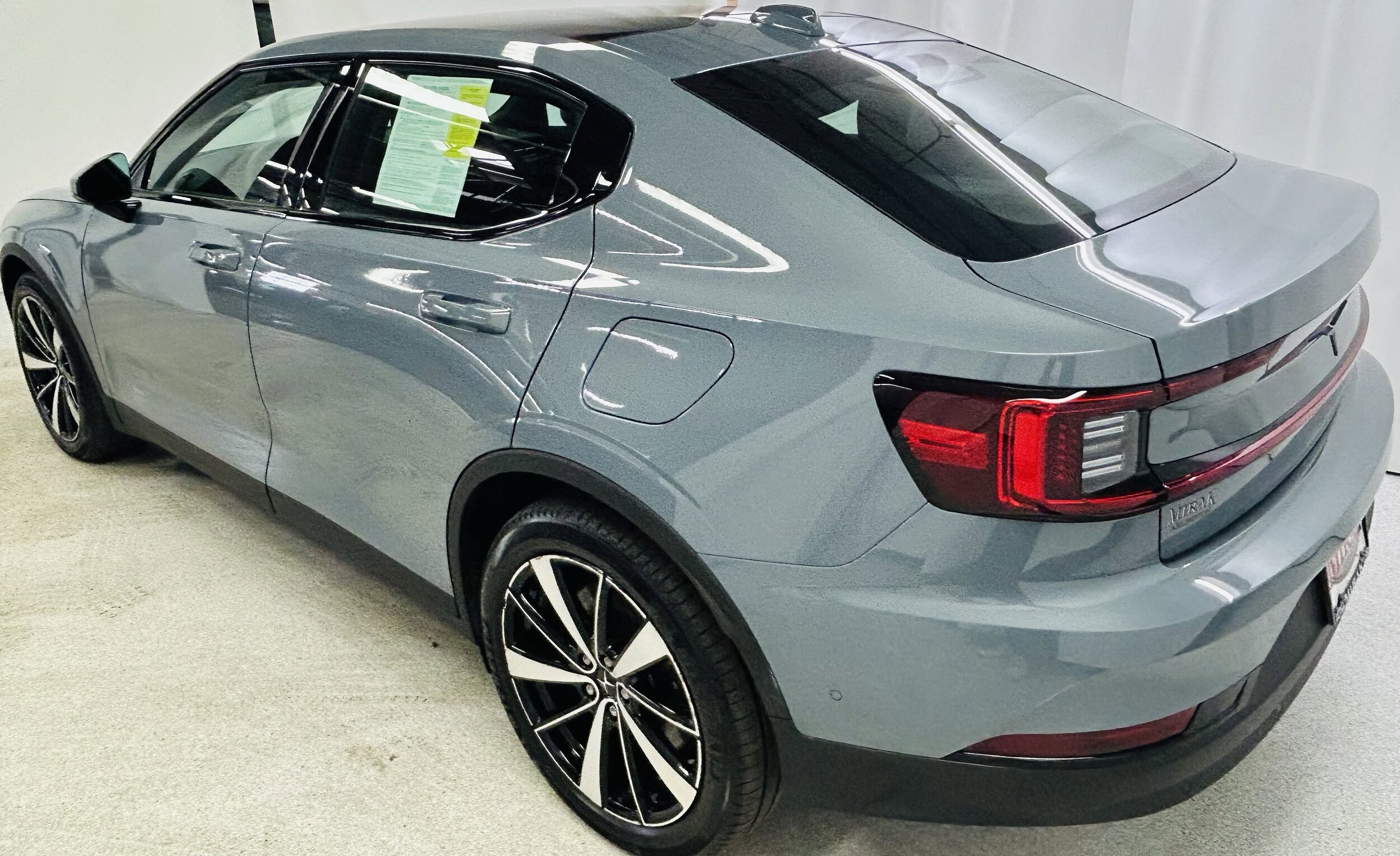 2022 Polestar PS2 e-AWD photo 2