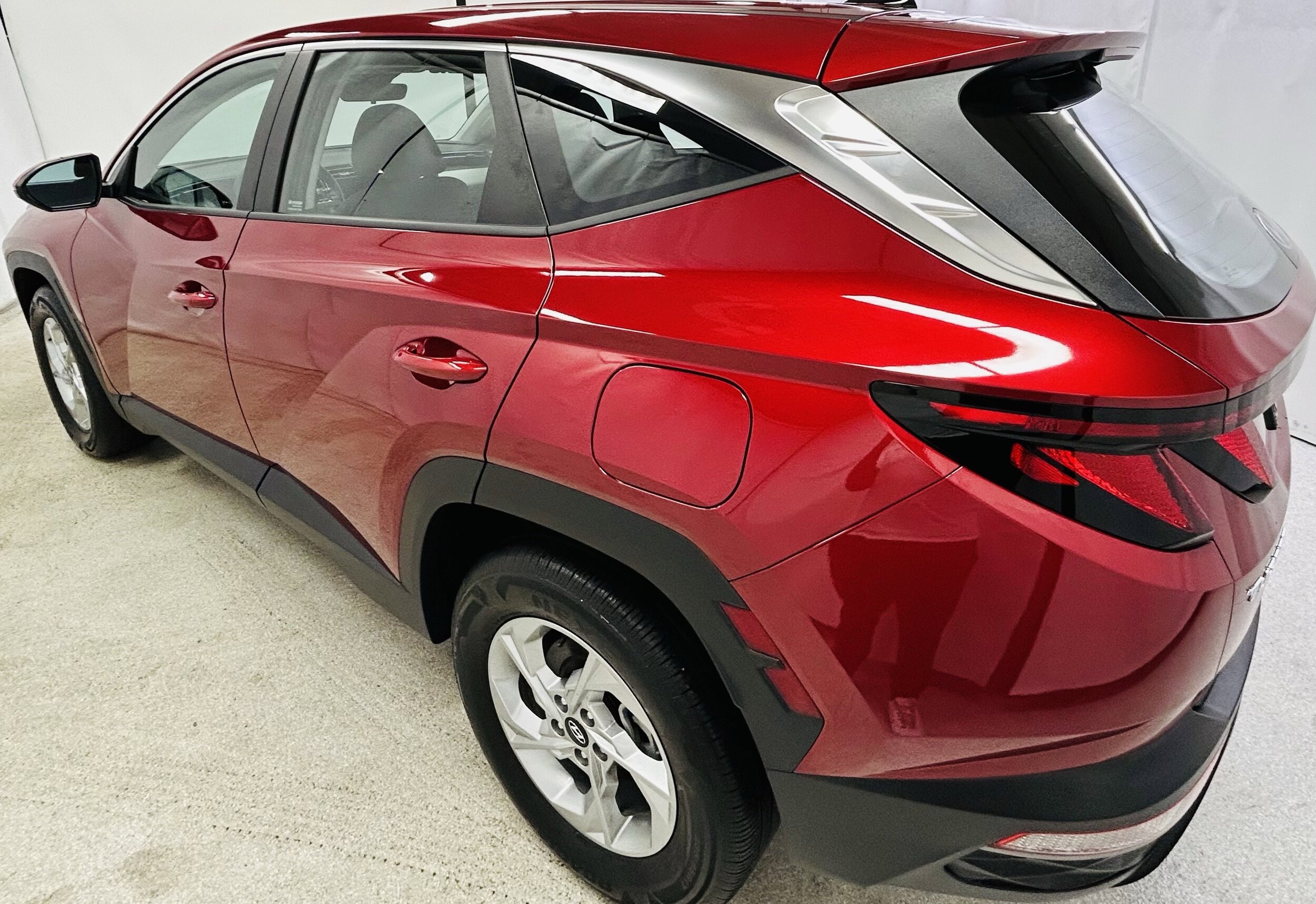 2024 Hyundai Tucson SE photo 2