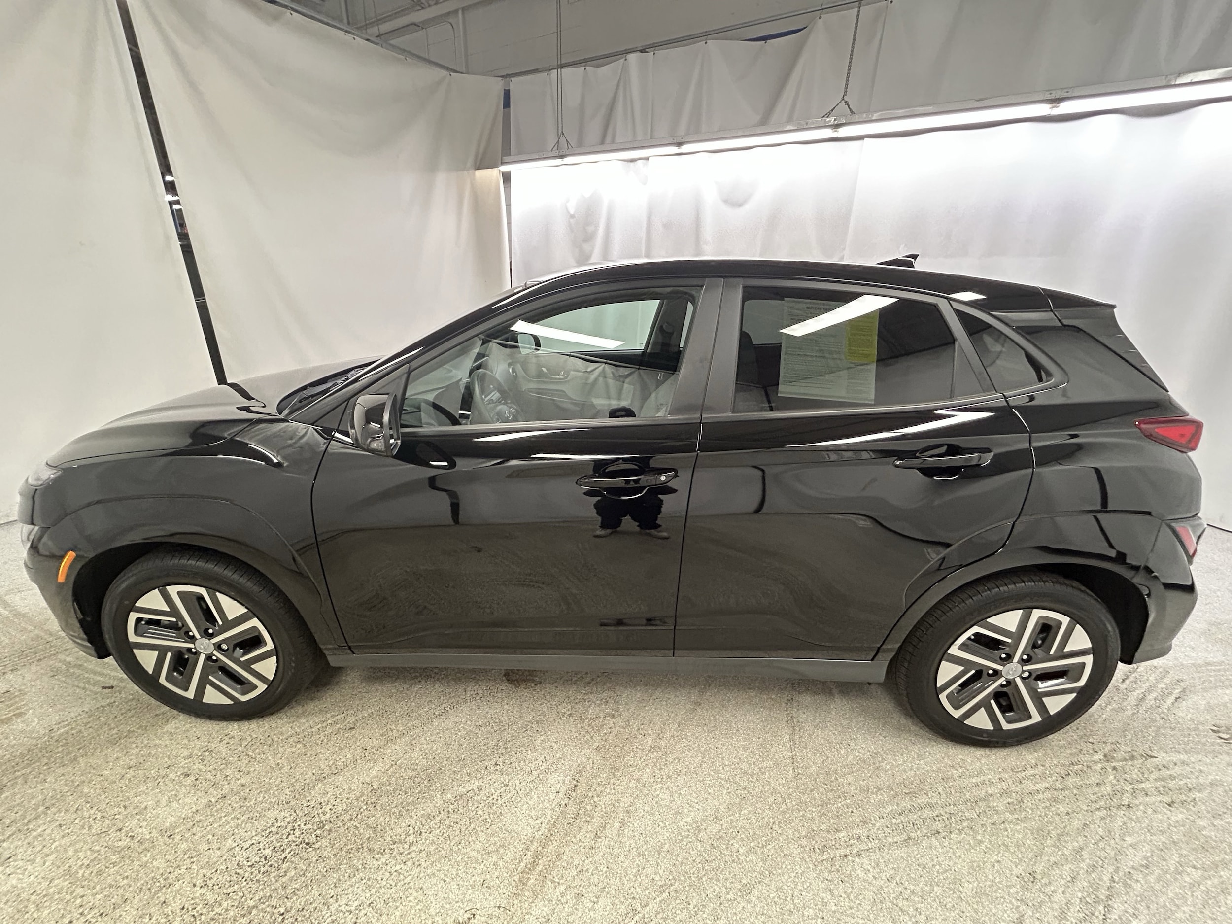 Used 2023 Hyundai Kona EV SE with VIN KM8K23AG7PU171715 for sale in Arlington, MA