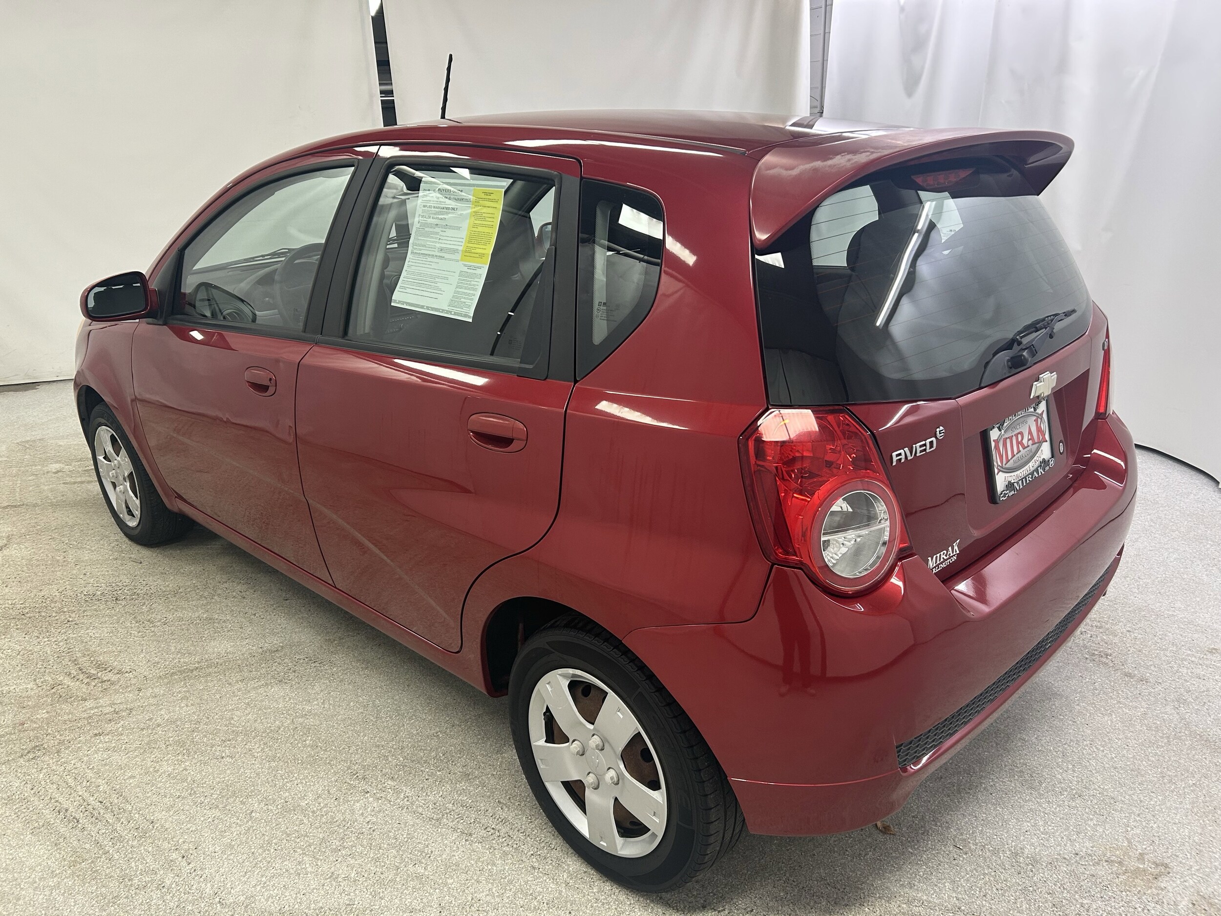 2010 Chevrolet Aveo photo 3
