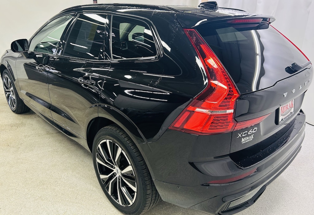 Used 2025 Volvo XC60 Plus