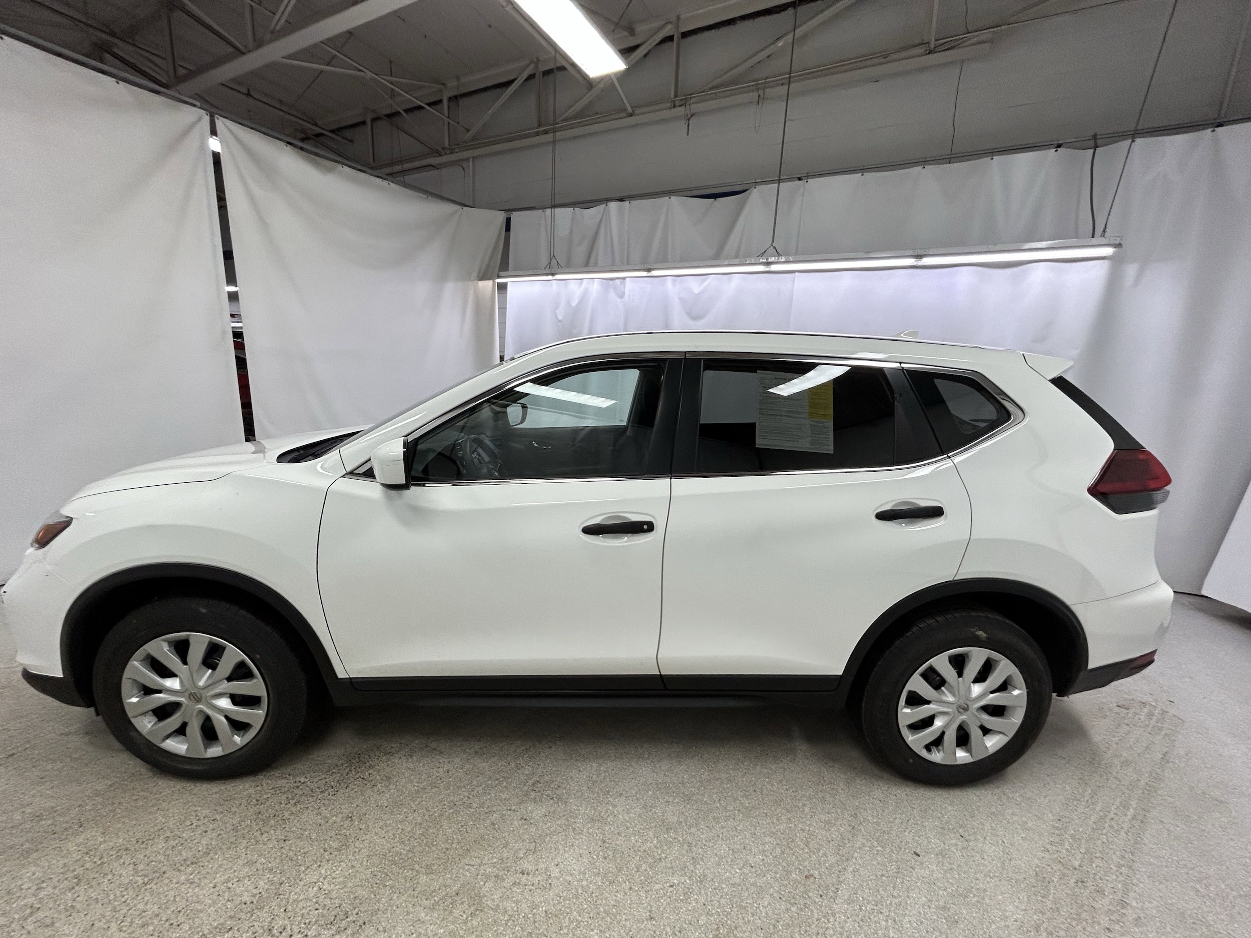 Used 2018 Nissan Rogue S with VIN KNMAT2MV4JP575658 for sale in Arlington, MA