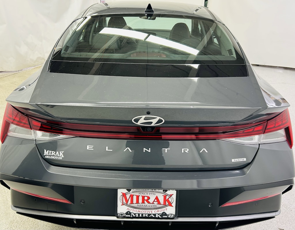 Used 2024 Hyundai Elantra Hybrid Limited