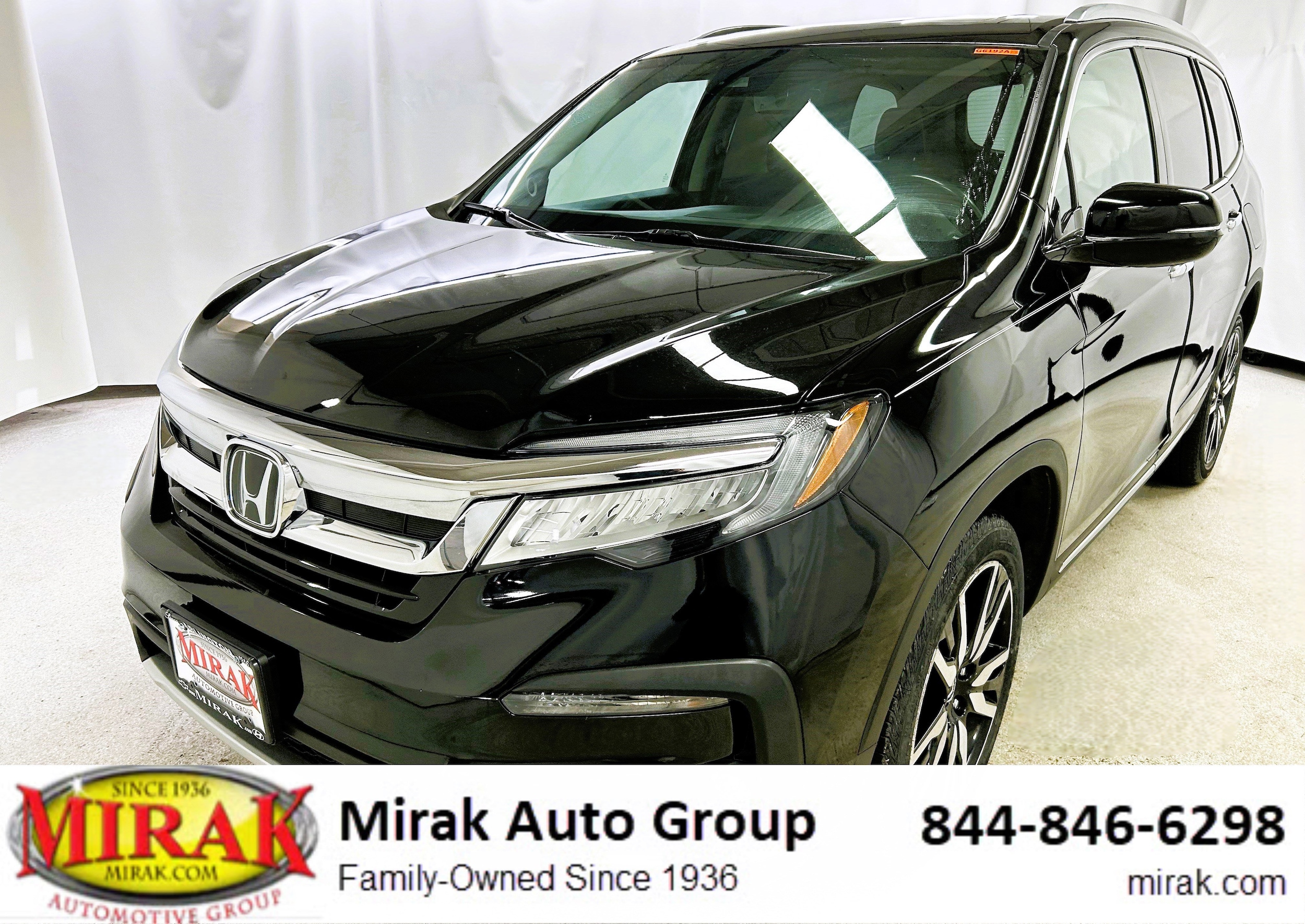 2020 Honda Pilot Elite's photo