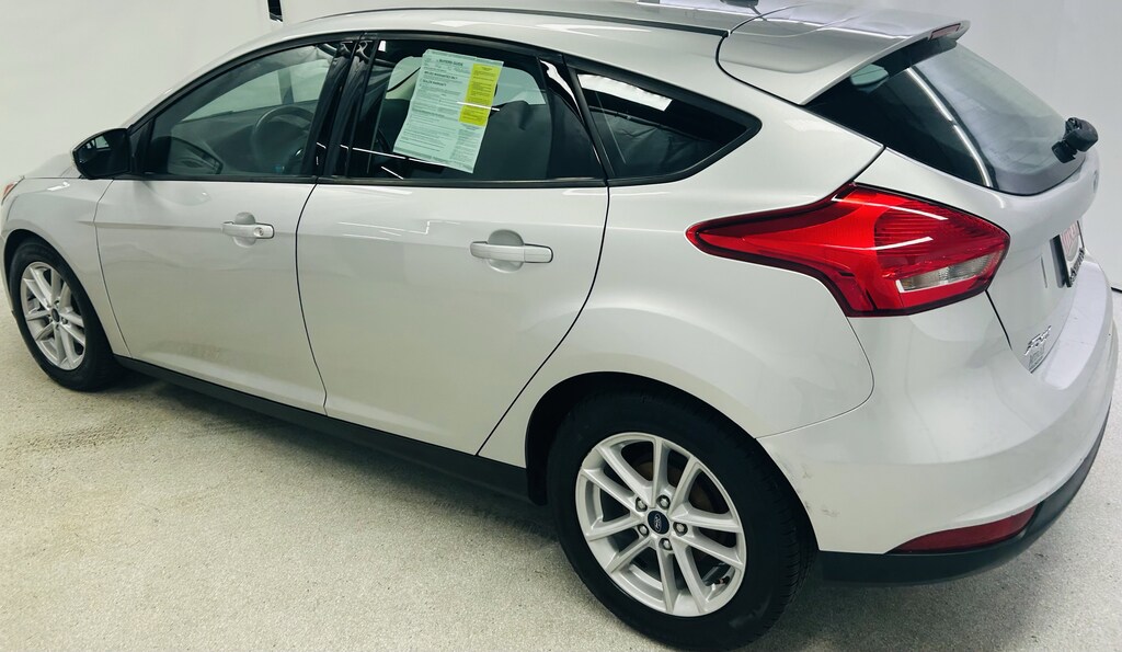 Used 2017 Ford Focus SE