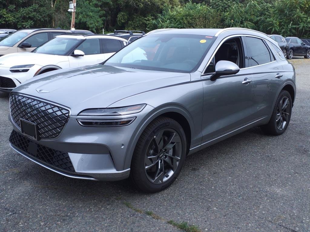 Used 2023 GENESIS GV70 Advanced with VIN 5NMMCET10PH001072 for sale in Arlington, MA