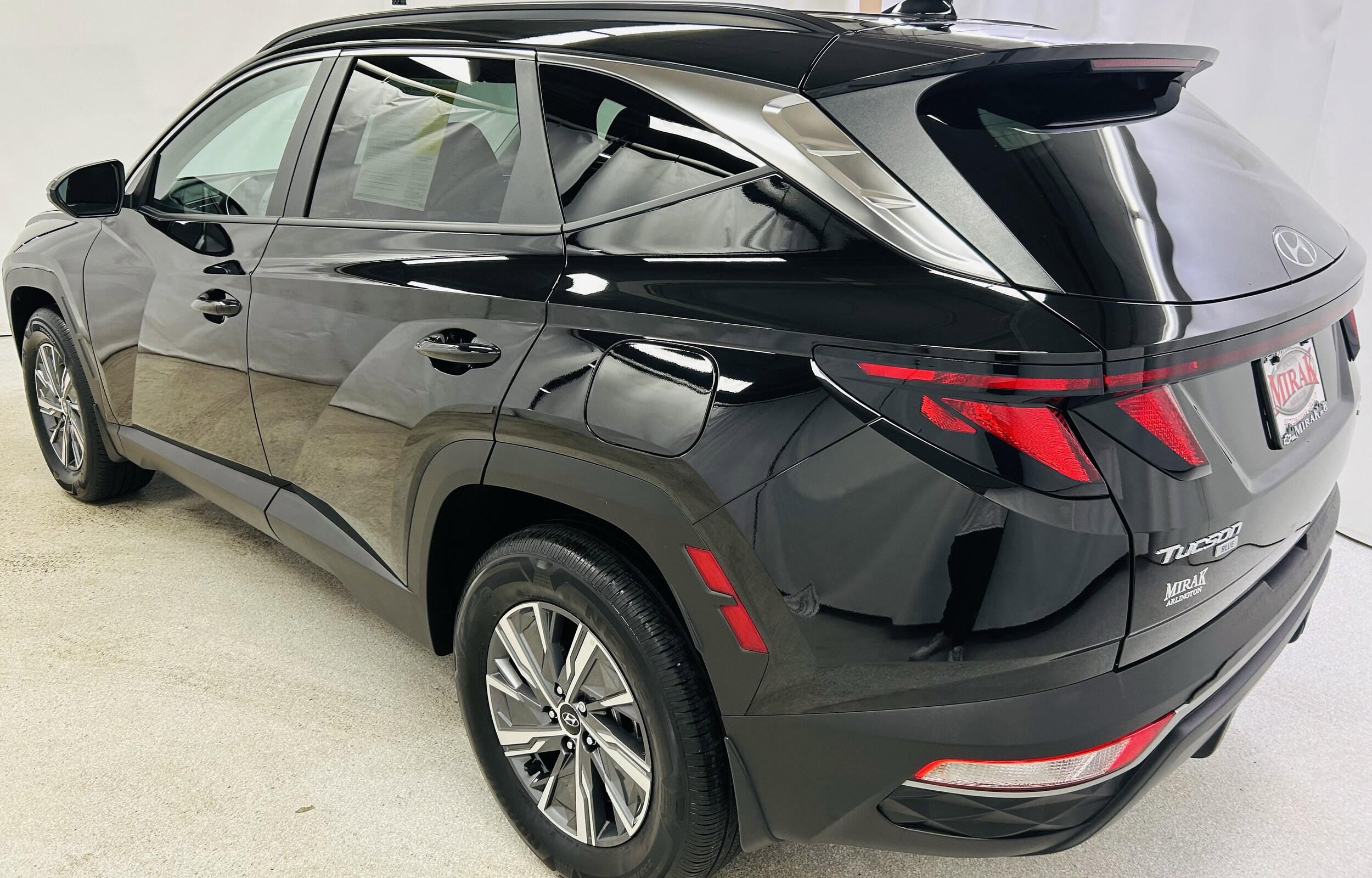 2024 Hyundai Tucson Hybrid Blue photo 2