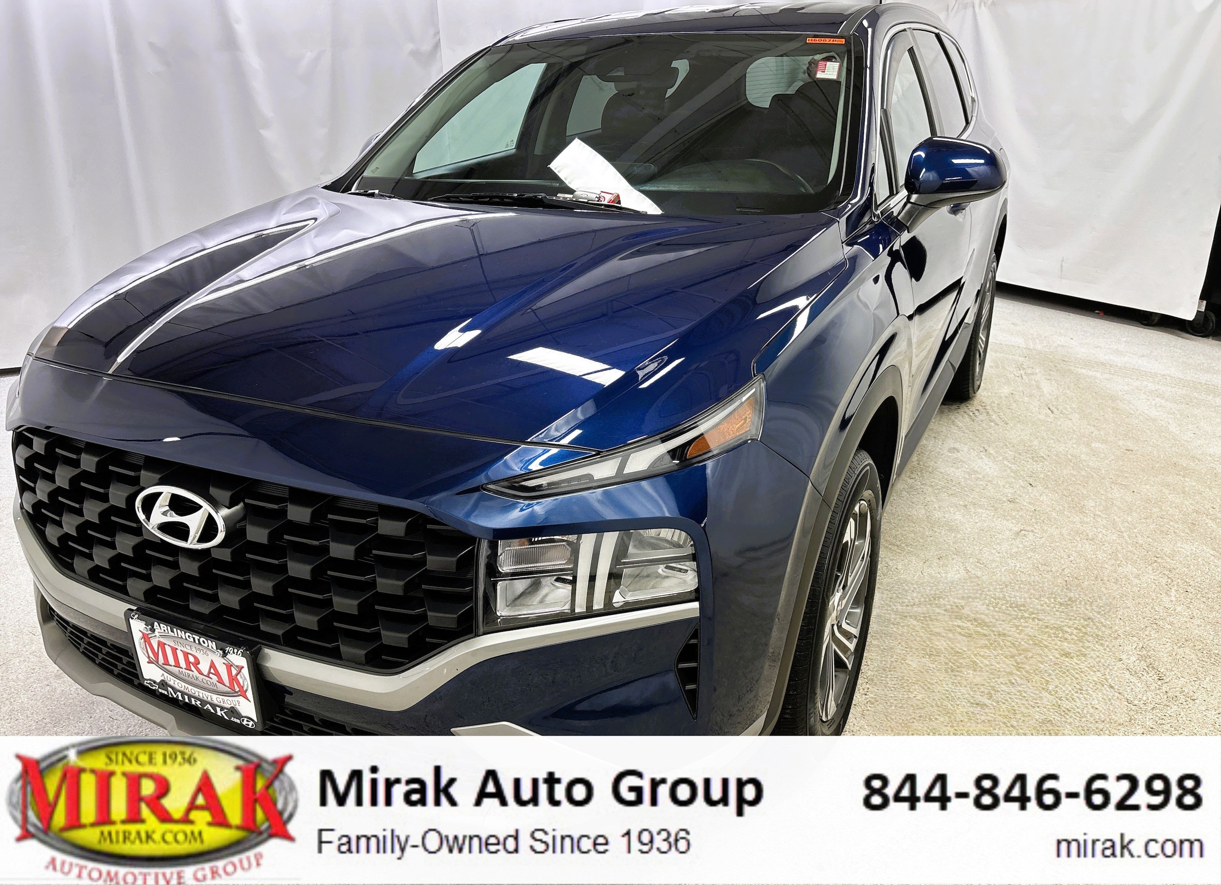 2022 Hyundai Santa Fe SE's photo