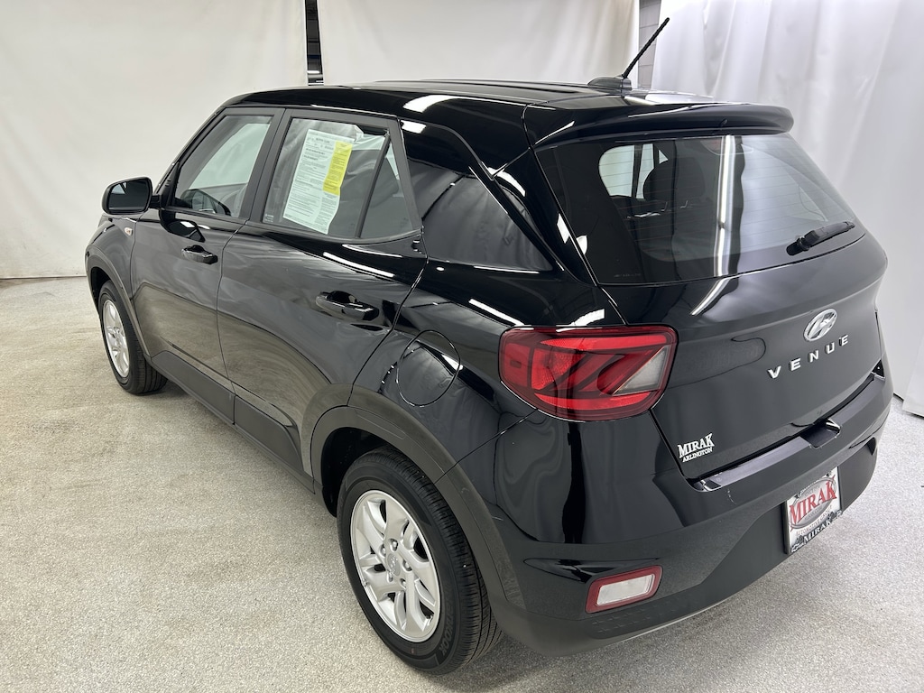 Used 2023 Hyundai Venue SE