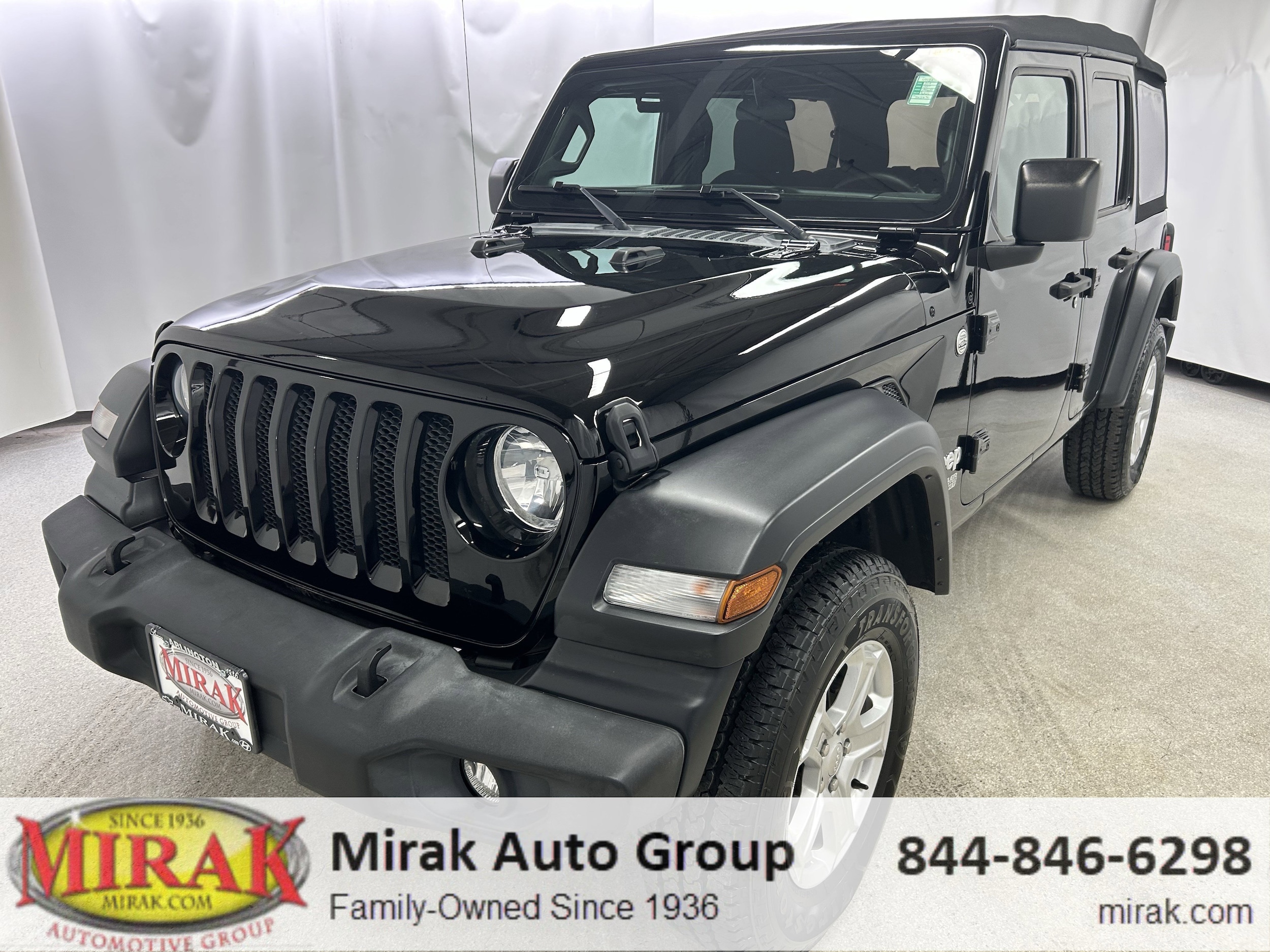 2019 Jeep Wrangler Unlimited Sport S's photo