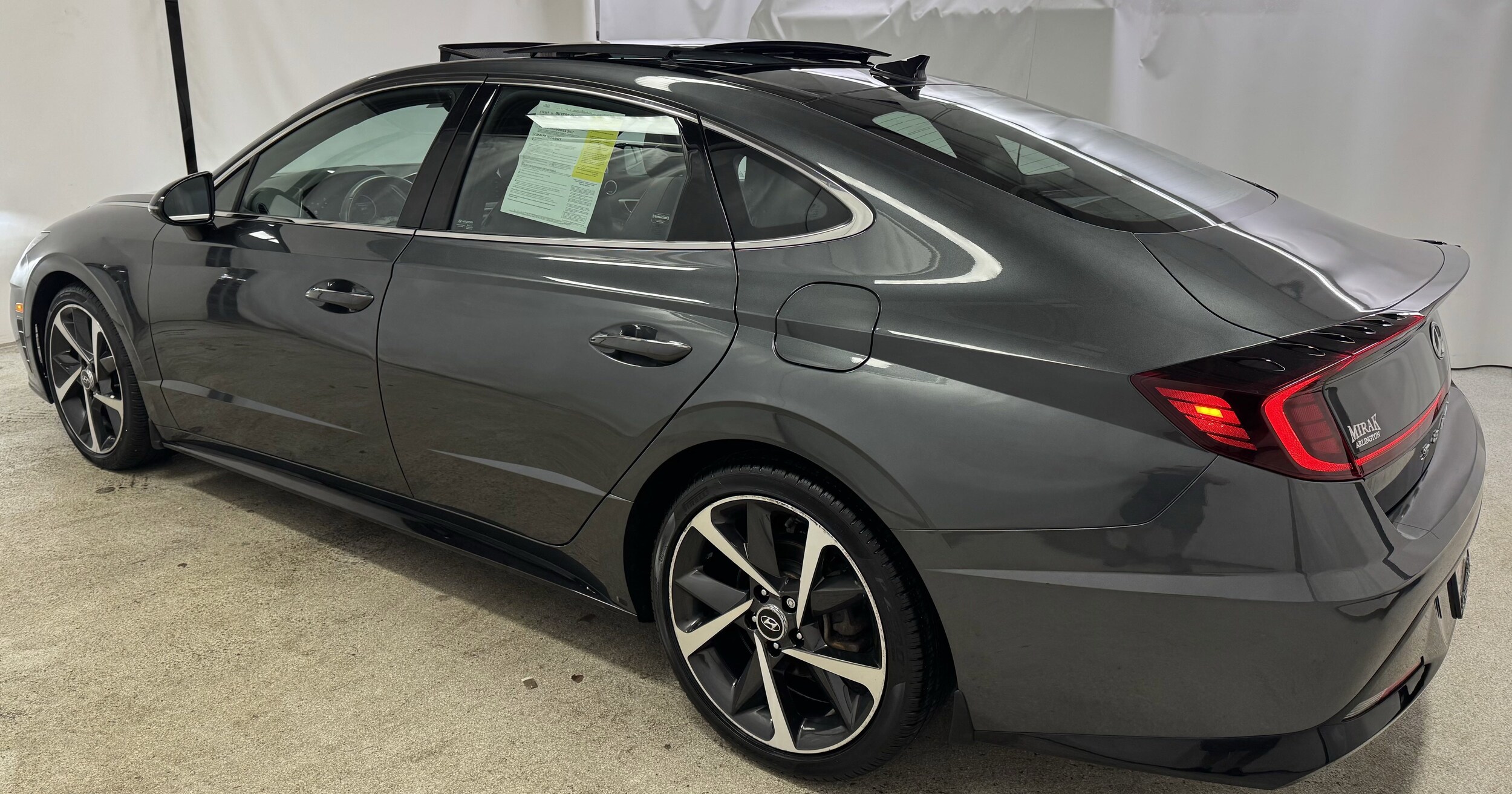 2023 Hyundai Sonata SEL Plus photo 2