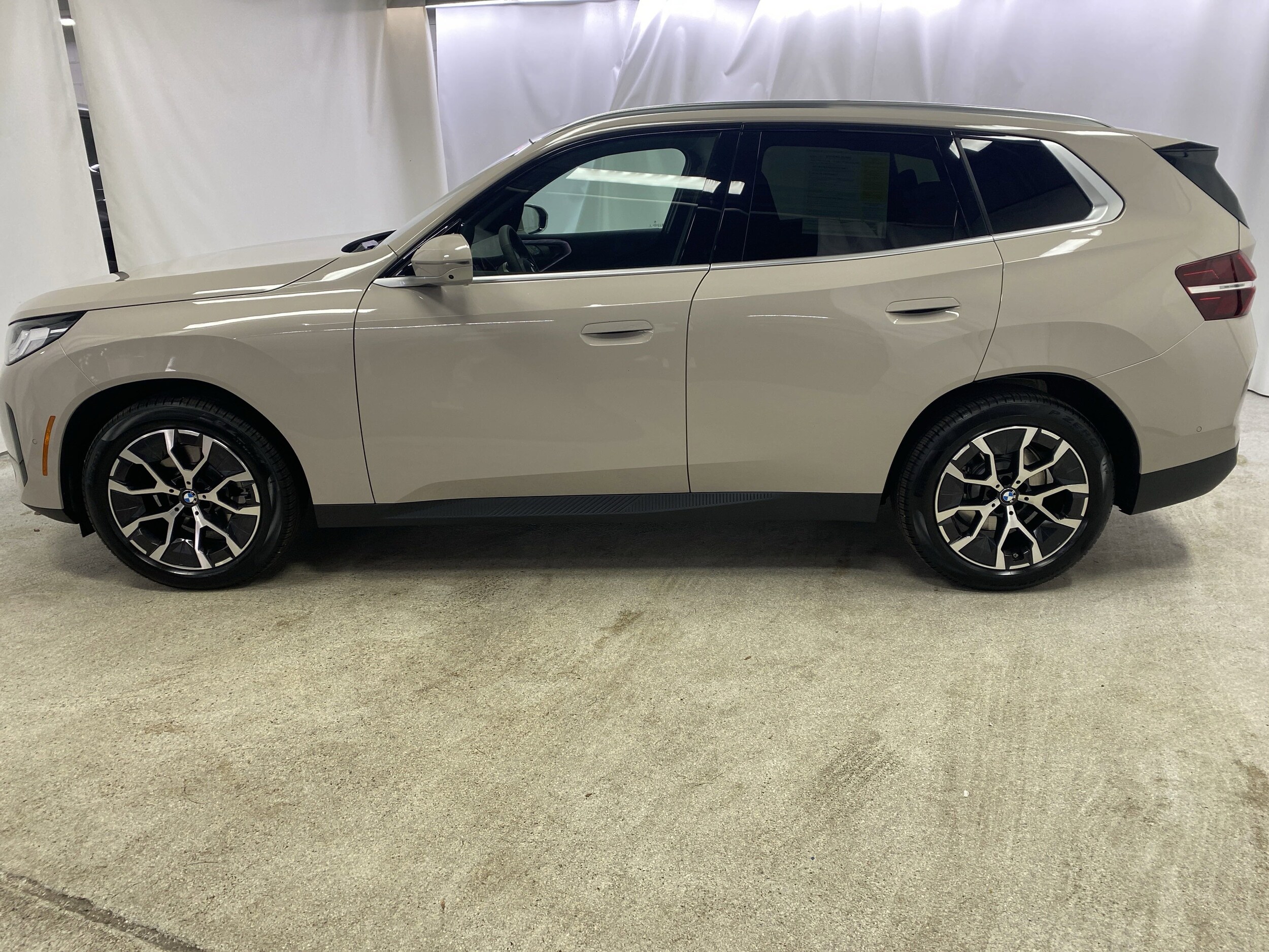 2025 Bmw X3 30x Drive photo 2