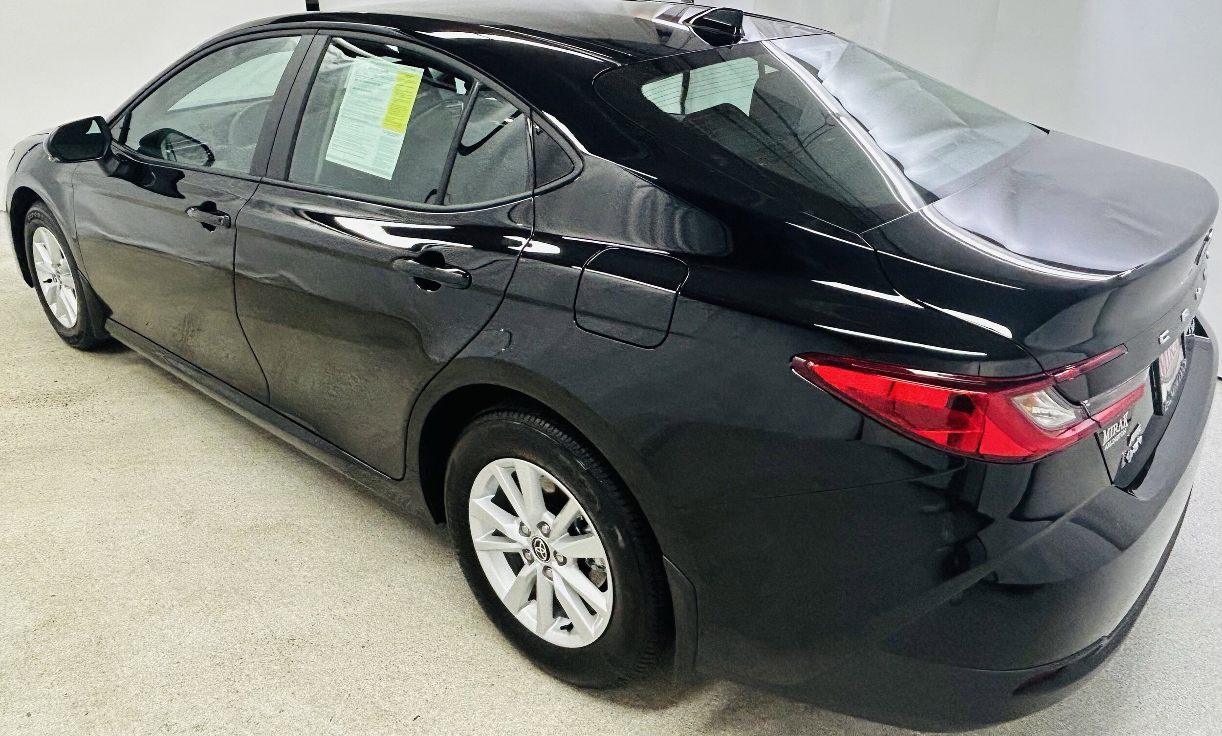 2025 Toyota Camry LE photo 2