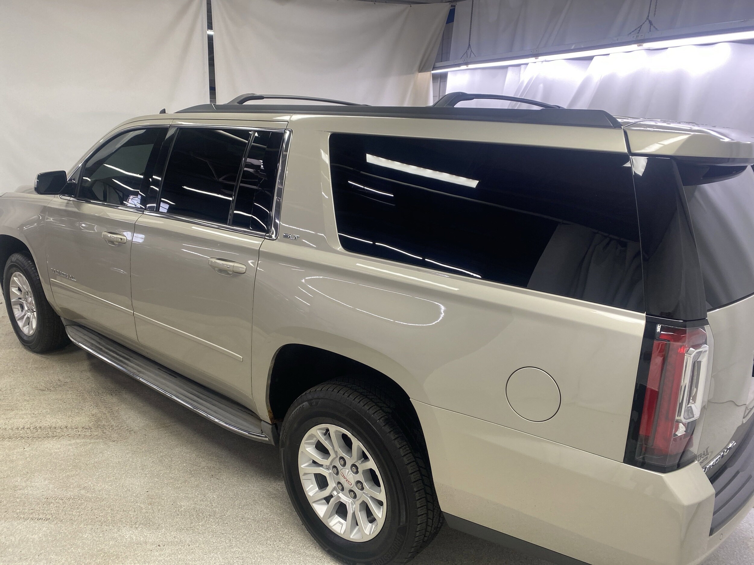 2015 Gmc Yukon XL SLT 1500 photo 3