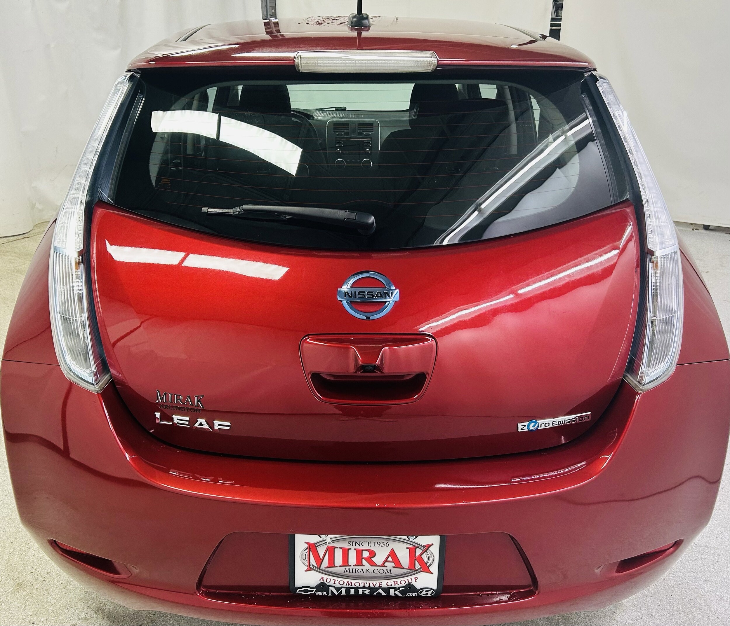 2014 Nissan Leaf S photo 3