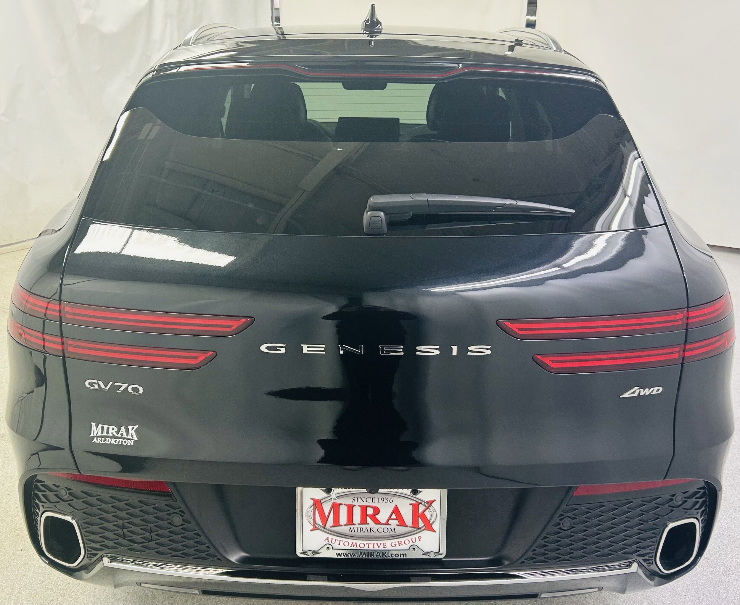 2025 Genesis GV70 2.5T photo 3