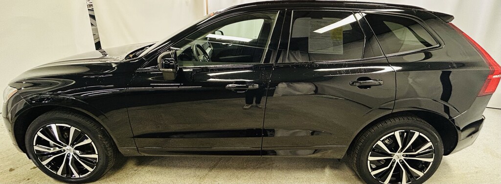 Used 2025 Volvo XC60 B5 Plus SUV