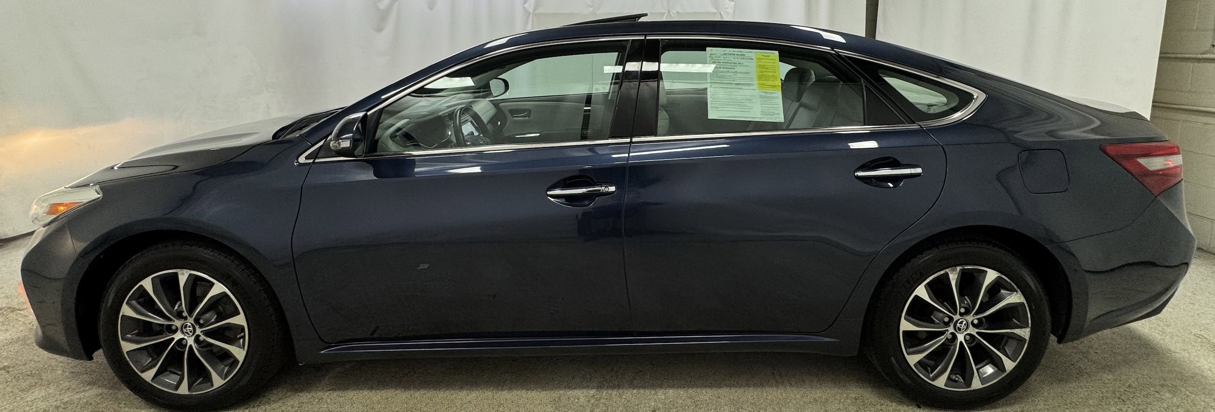 Used 2016 Toyota Avalon XLE Premium with VIN 4T1BK1EB1GU221835 for sale in Arlington, MA