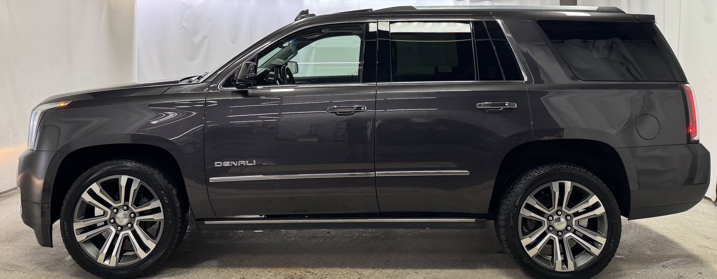Used 2018 GMC Yukon Denali with VIN 1GKS2CKJ2JR190542 for sale in Arlington, MA