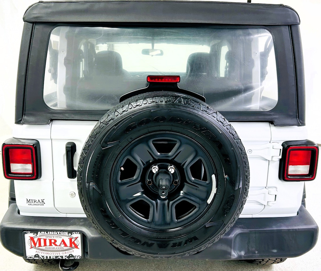 Used 2020 Jeep Wrangler Sport SUV