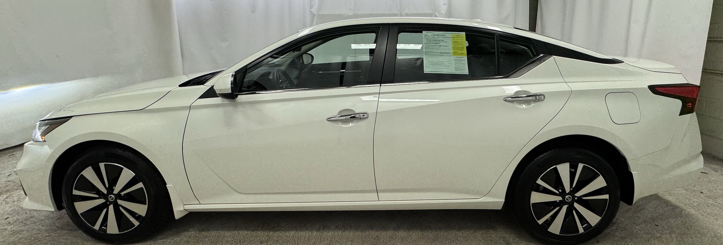 Used 2022 Nissan Altima SV with VIN 1N4BL4DWXNN349544 for sale in Arlington, MA