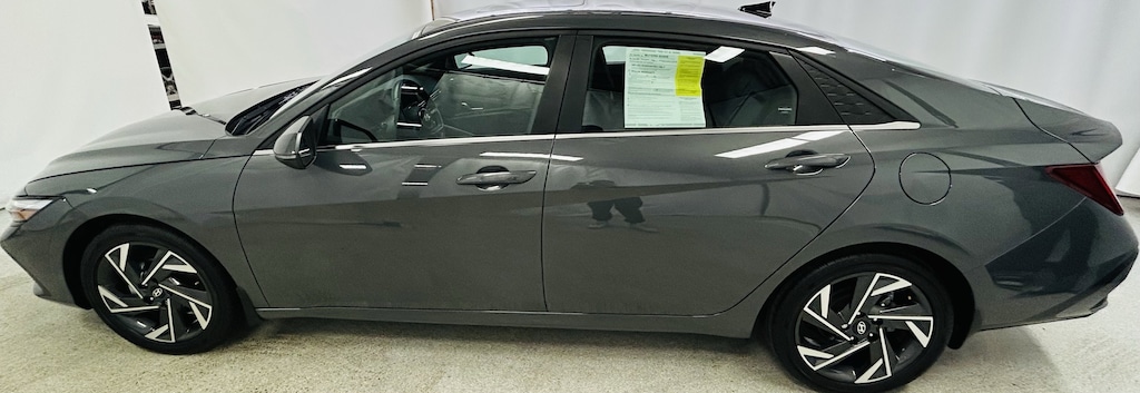 Certified 2024 Hyundai Elantra Hybrid Limited Sedan