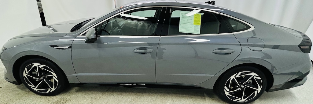 Certified 2025 Hyundai Sonata SEL Convenience Sedan