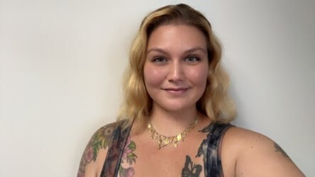 Staff member Monica Ramirez from ID_4fc10e3ed661