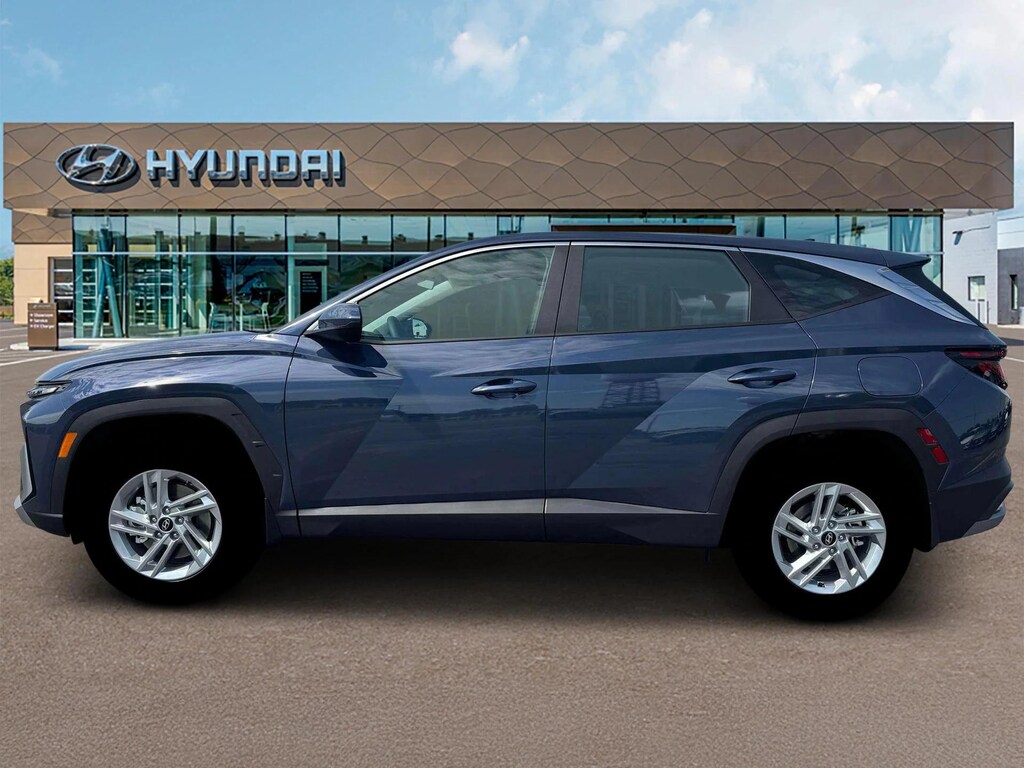 New 2026 Hyundai Tucson SE AWD SUV