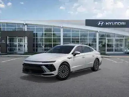 2025 Hyundai Sonata Hybrid SEL Sedan