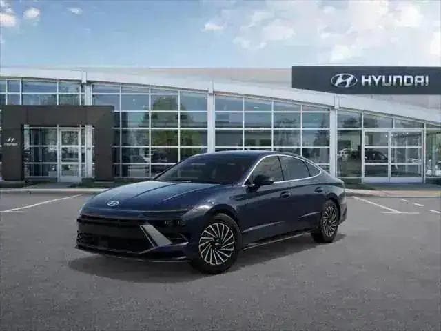 2025 Hyundai Sonata Hybrid