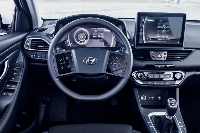 hyundai interior.jpg