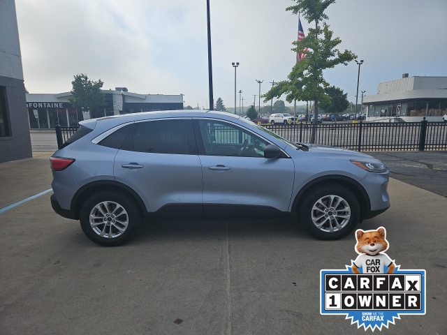 Used 2022 Ford Escape SE with VIN 1FMCU9G67NUB48089 for sale in Dearborn, MI