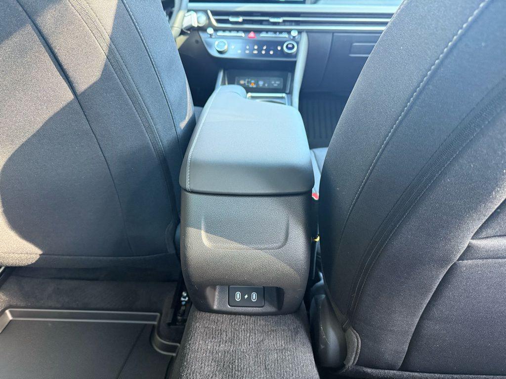 2026 Hyundai Sonata SEL - Photo 22