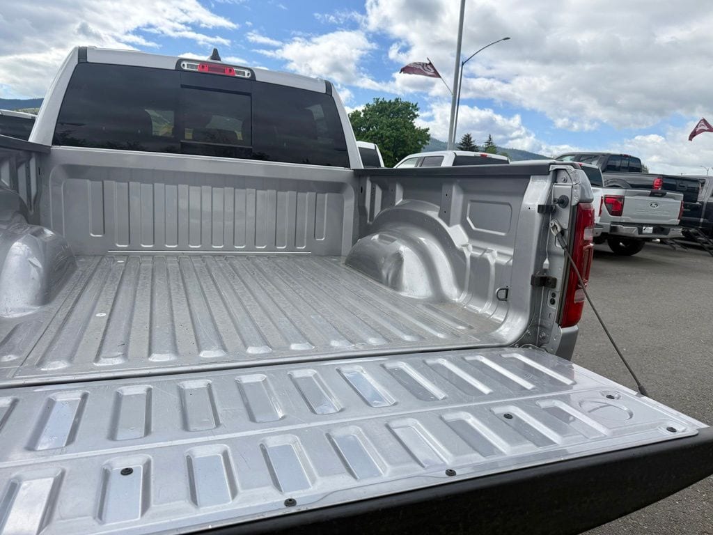 2022 RAM Ram 1500 Pickup Laramie - Photo 38