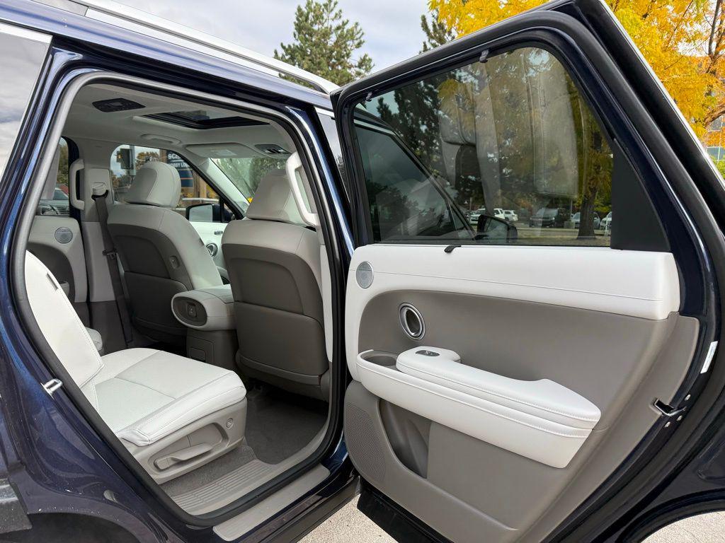 2026 Hyundai Palisade Limited - Photo 18