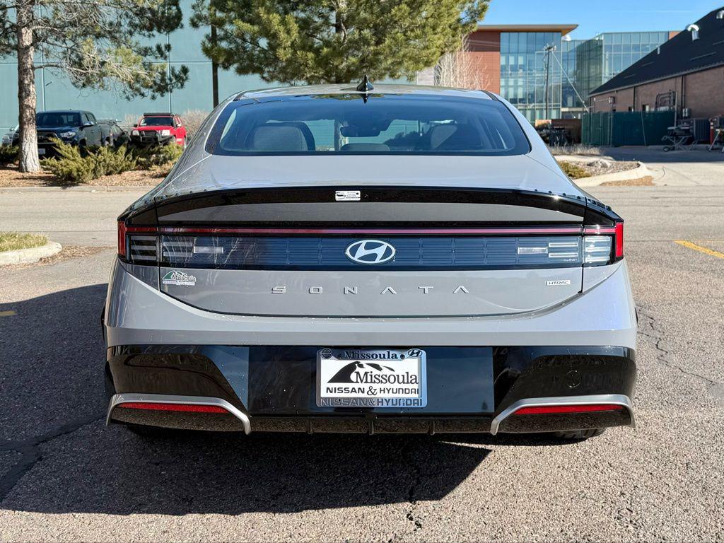 2026 Hyundai Sonata SEL - Photo 9