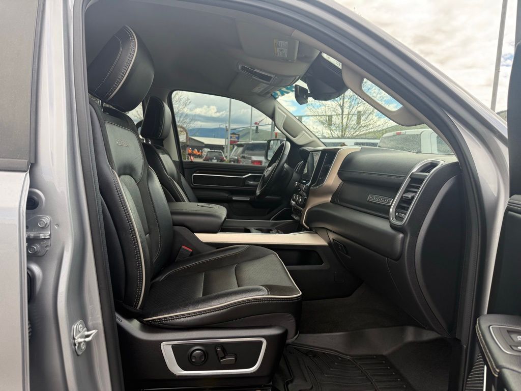 2022 RAM Ram 1500 Pickup Laramie - Photo 16
