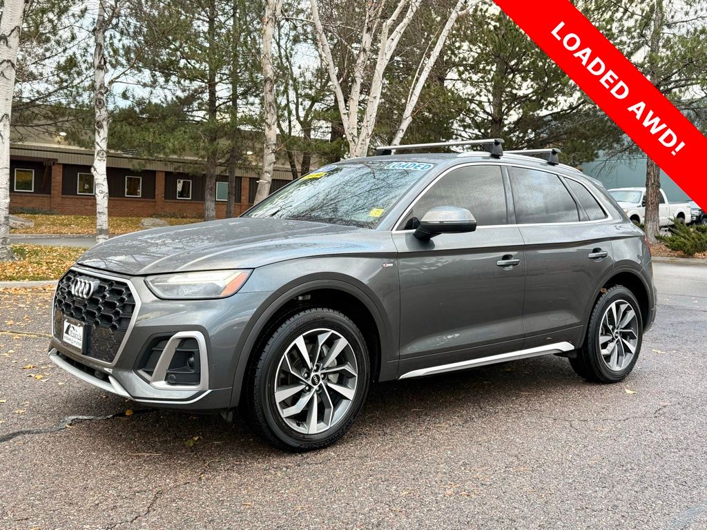 2022 Audi Q5 Premium Plus's photo